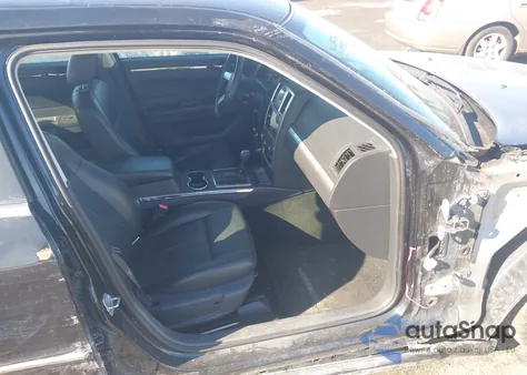 2008 Chrysler 300 Touring z USA, uszkodzony, nr VIN 2C3KA53G38H100620